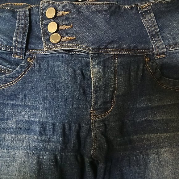button ymi jeans - Picture 2 of 2